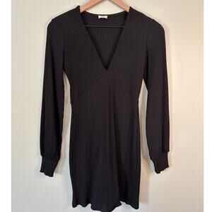 Aritzia Wilfred Black Jeanne Dress, XS Long Sleeve Mini